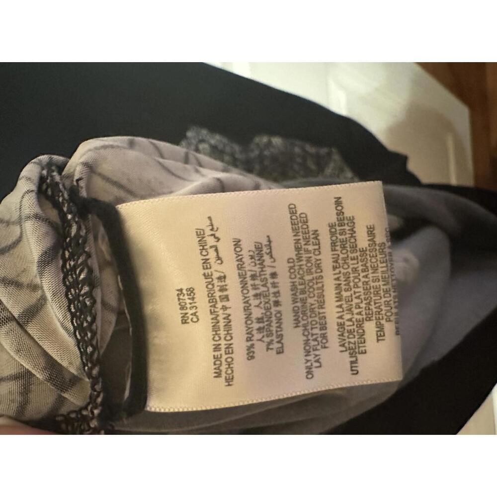 BCBG MaxAzria XSS Extra Small black print short short sleeve rayon dress scoop - Picture 6 of 8